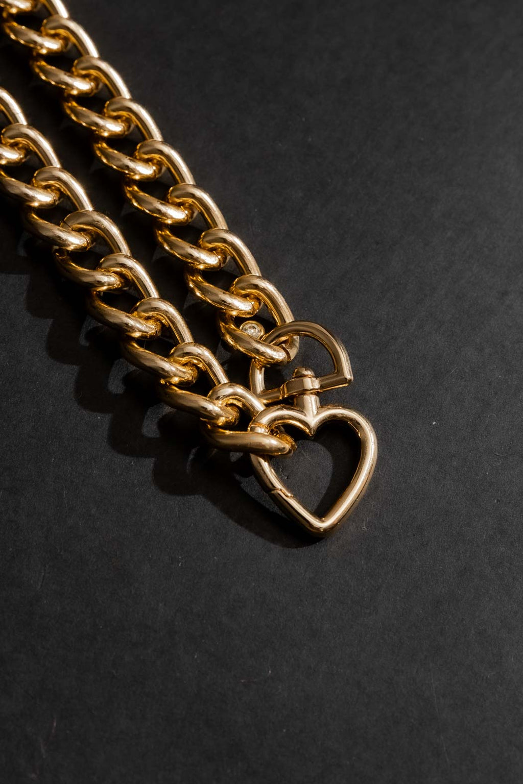 Heart Clasp Necklace Gold