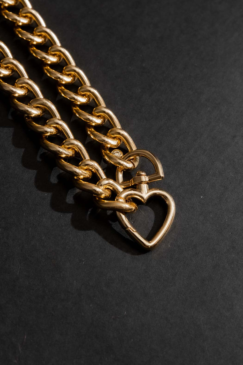 Heart Clasp Necklace Gold
