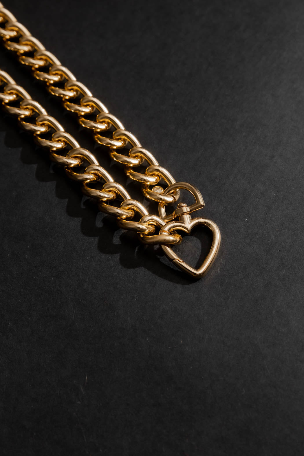 Heart Clasp Necklace Gold