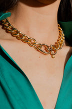 Heart Clasp Necklace Gold