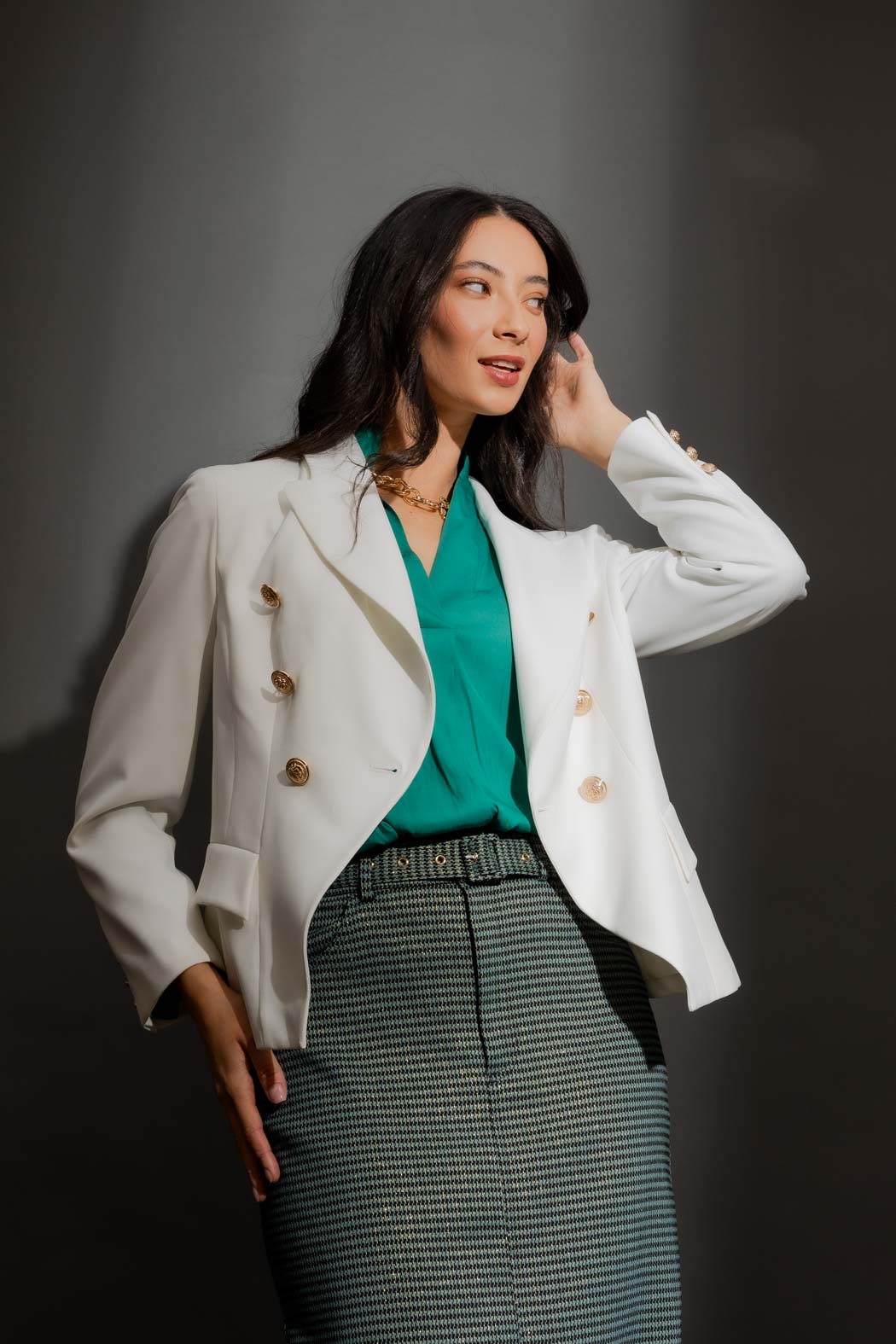 White Shimmer Crop Sisca Blazer