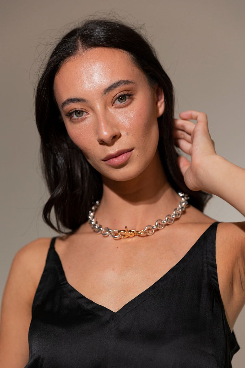Silver Plated Parrot Clip Necklace S