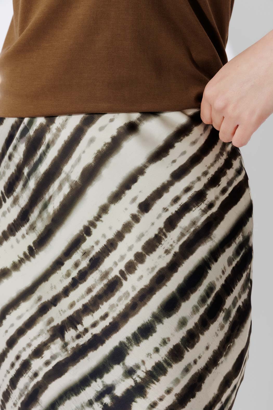 Lines Silky Bias Skirt