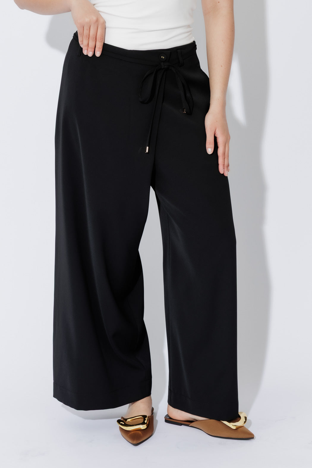 Black Side Tie Pant