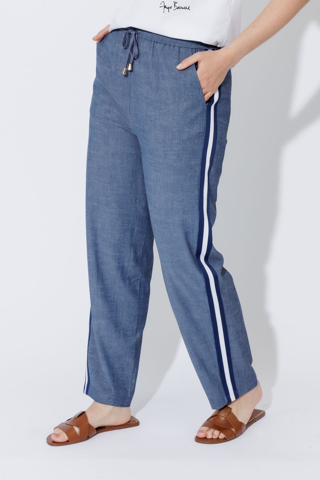 Chambray Sport Barrel Pant