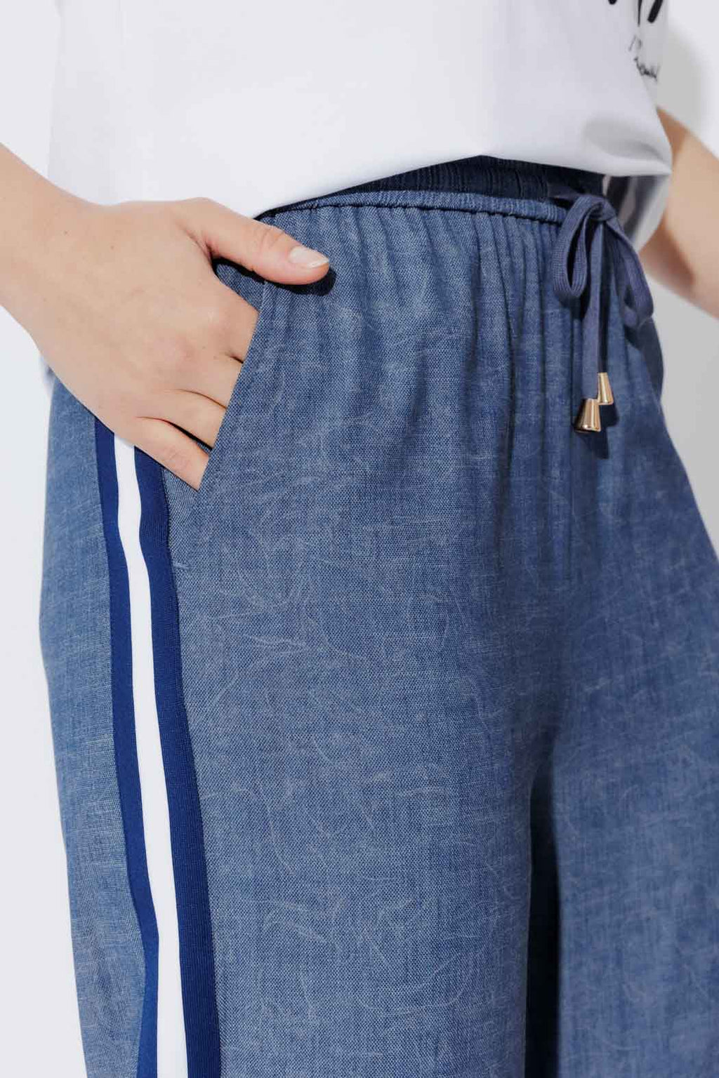 Chambray Sport Barrel Pant