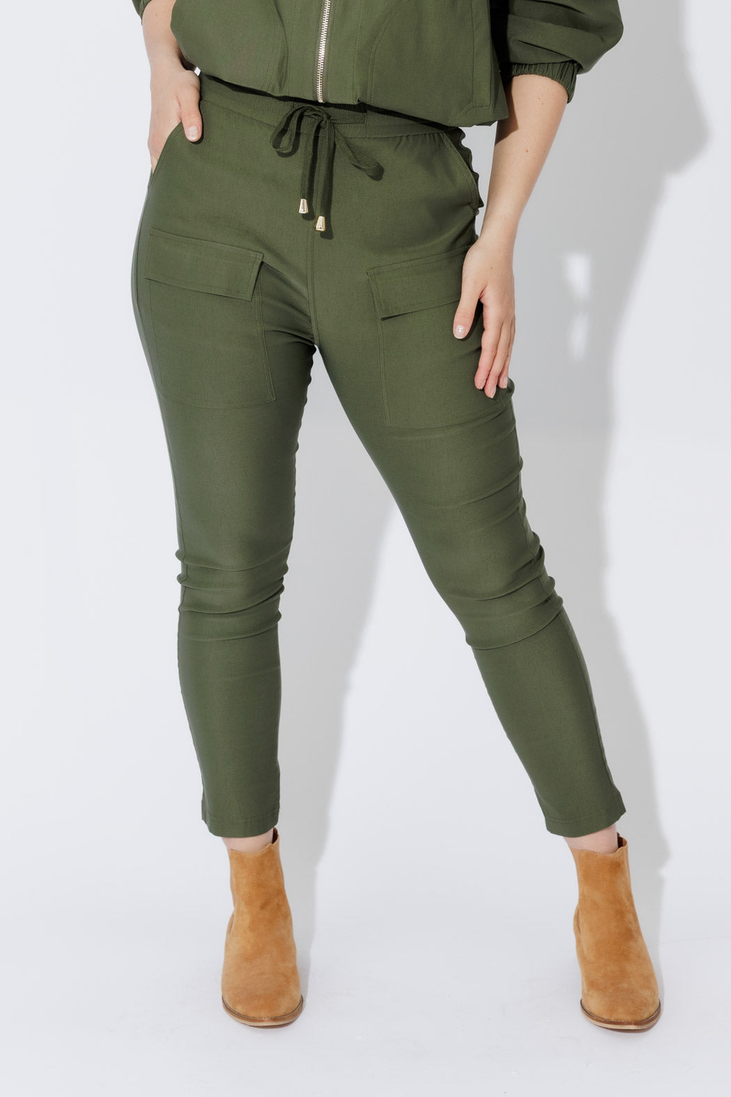 Khaki Lux Sport Cargo Pant