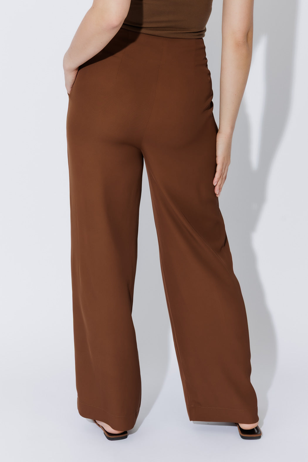 Cocoa Euro Drape Pant