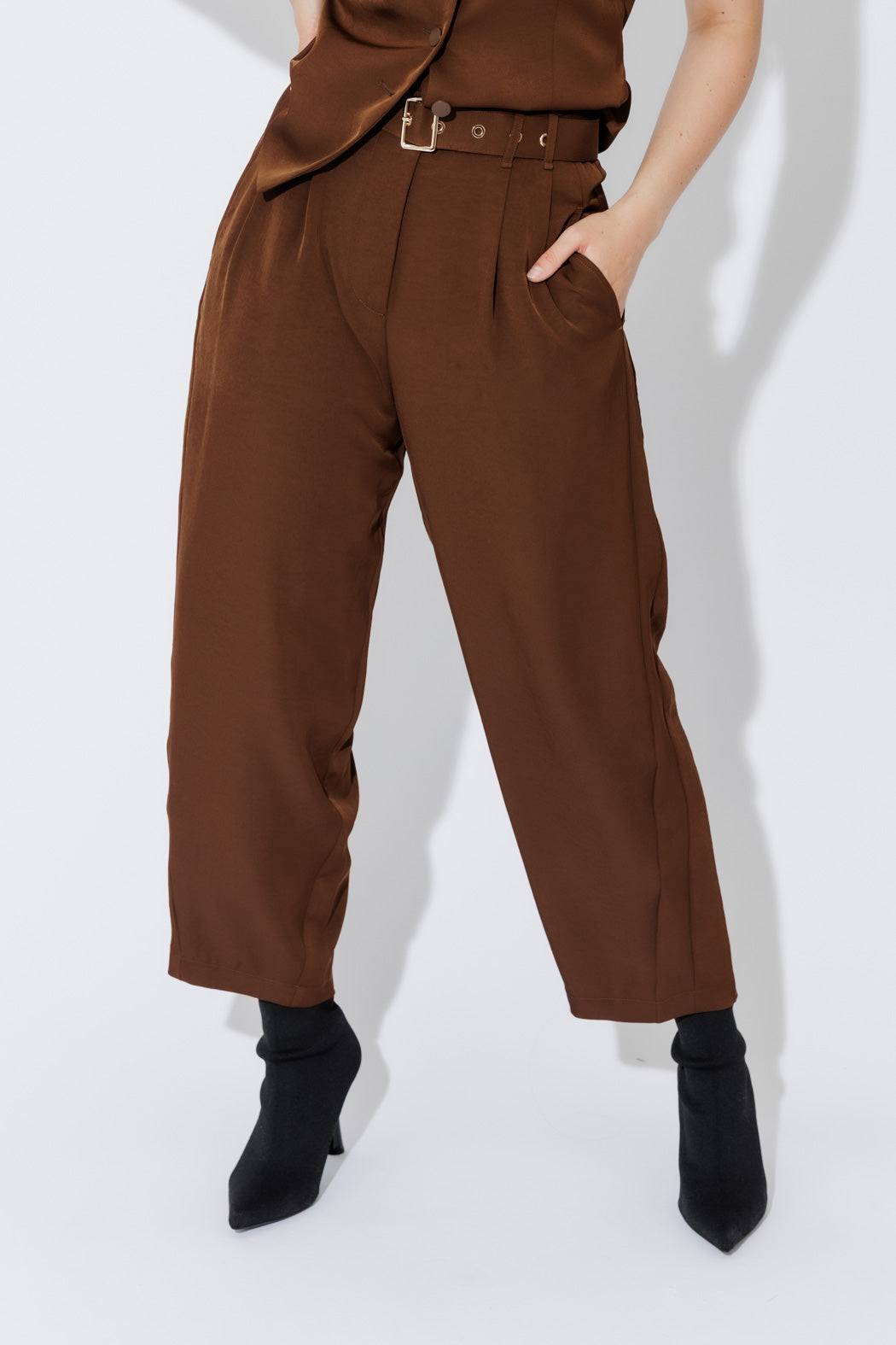 Chocolate Euro Barrel Cleo Pant