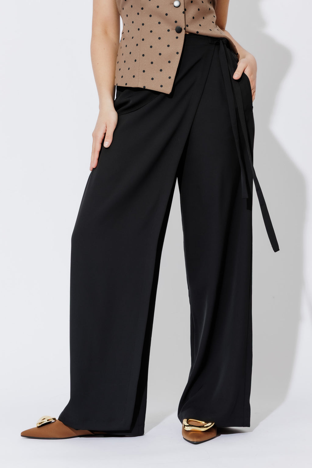 Black Euro Wrap Pant