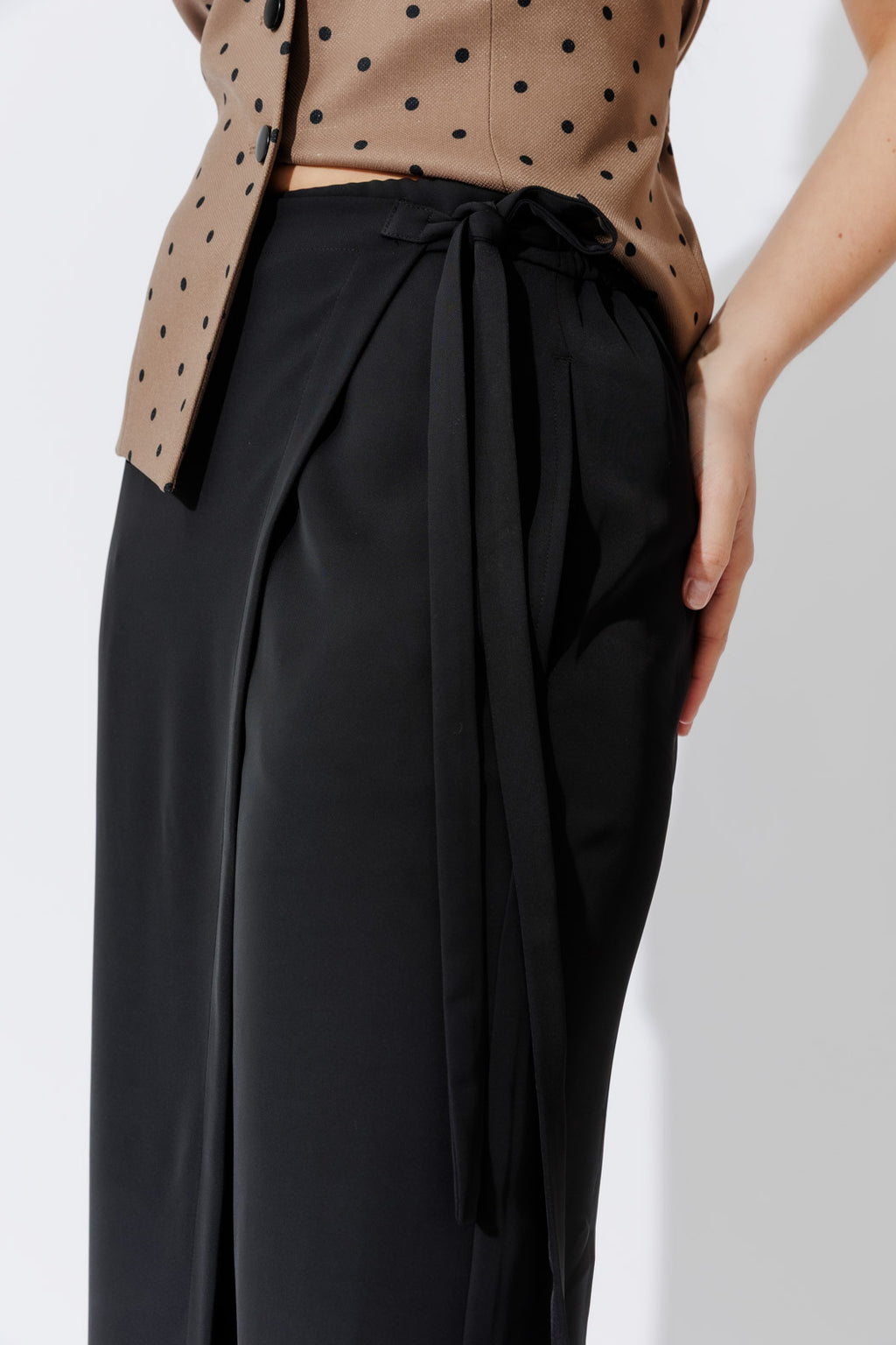 Black Euro Wrap Pant