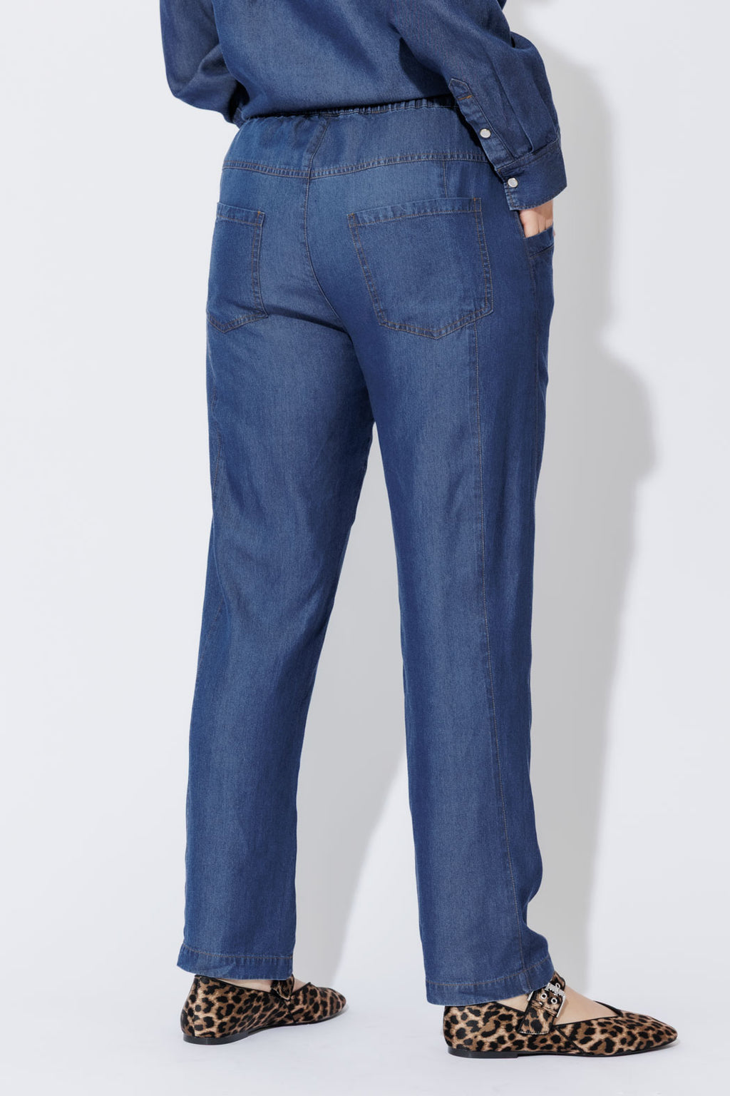 Dark Denim Tencel Dart Pant Dark Denim