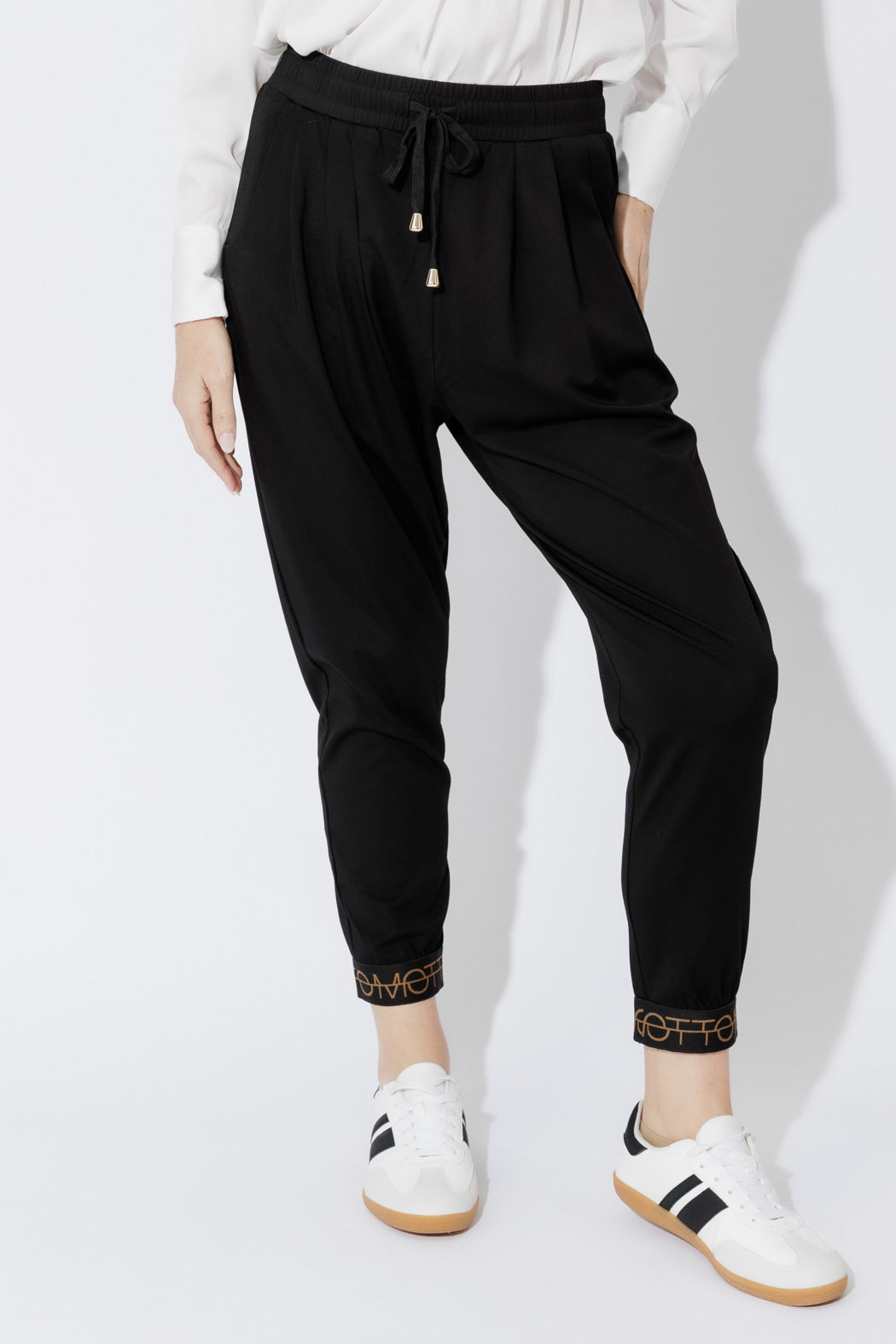 Black Luxe Street Pant