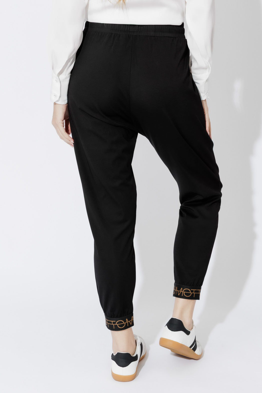 Black Luxe Street Pant