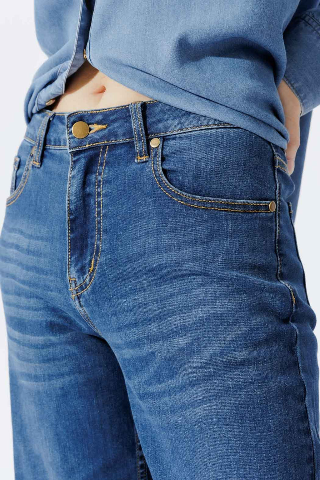 Mid Blue Mid Rise Wide Leg Jean Mid Blue