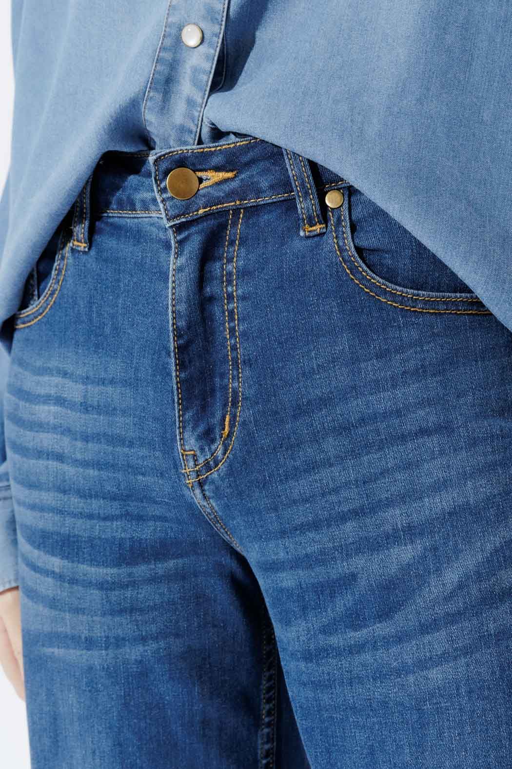 Mid Blue Mid Rise Wide Leg Jean Mid Blue