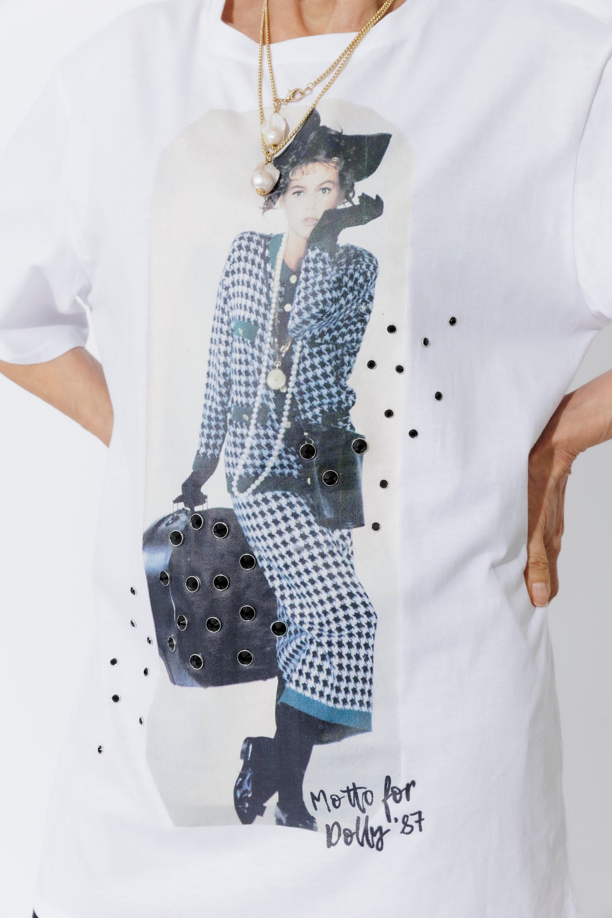 White Dolly Bag Magazine T-Shirt