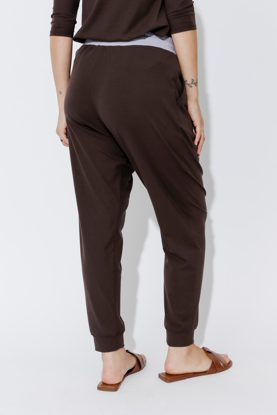 Soft Chocolate Tencel Contrast Slouch Pant