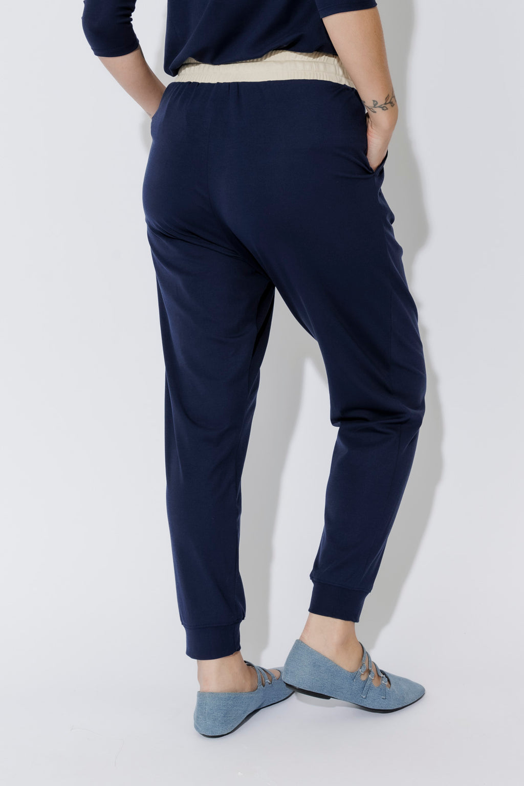 Navy Tencel Contrast Slouch Pant