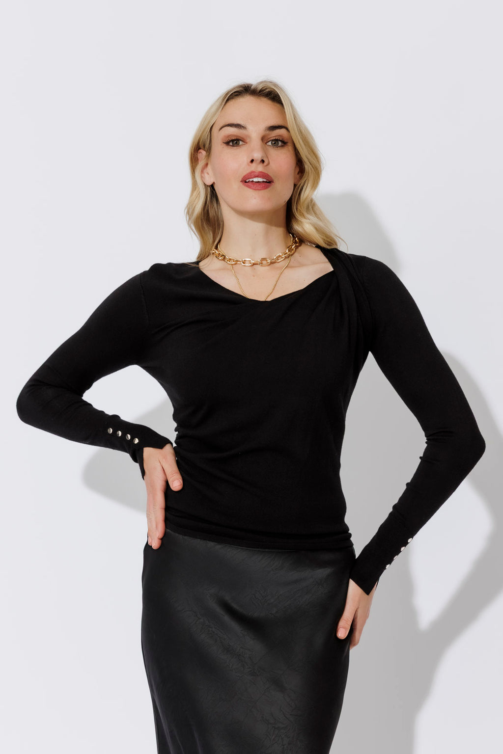 Black Fine Knit Twist Top