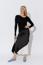 Black Fine Knit Twist Top