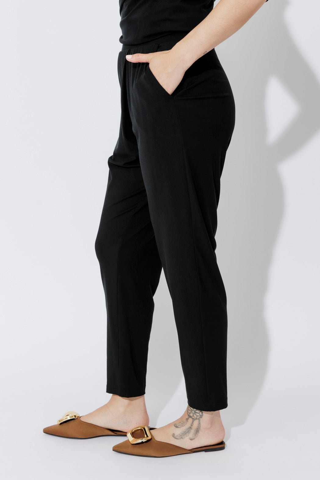 Black Tencel Fold Front Pant