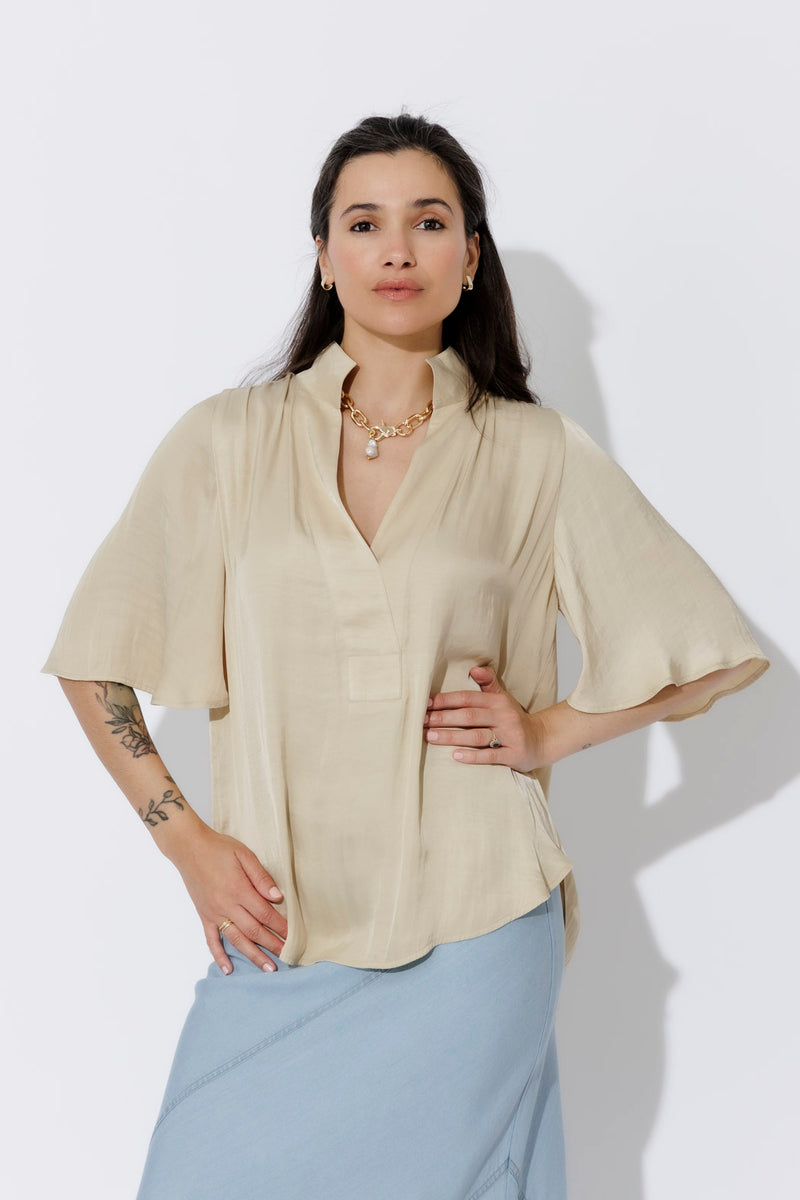 Sand Glow Fluted Blogger Shirt