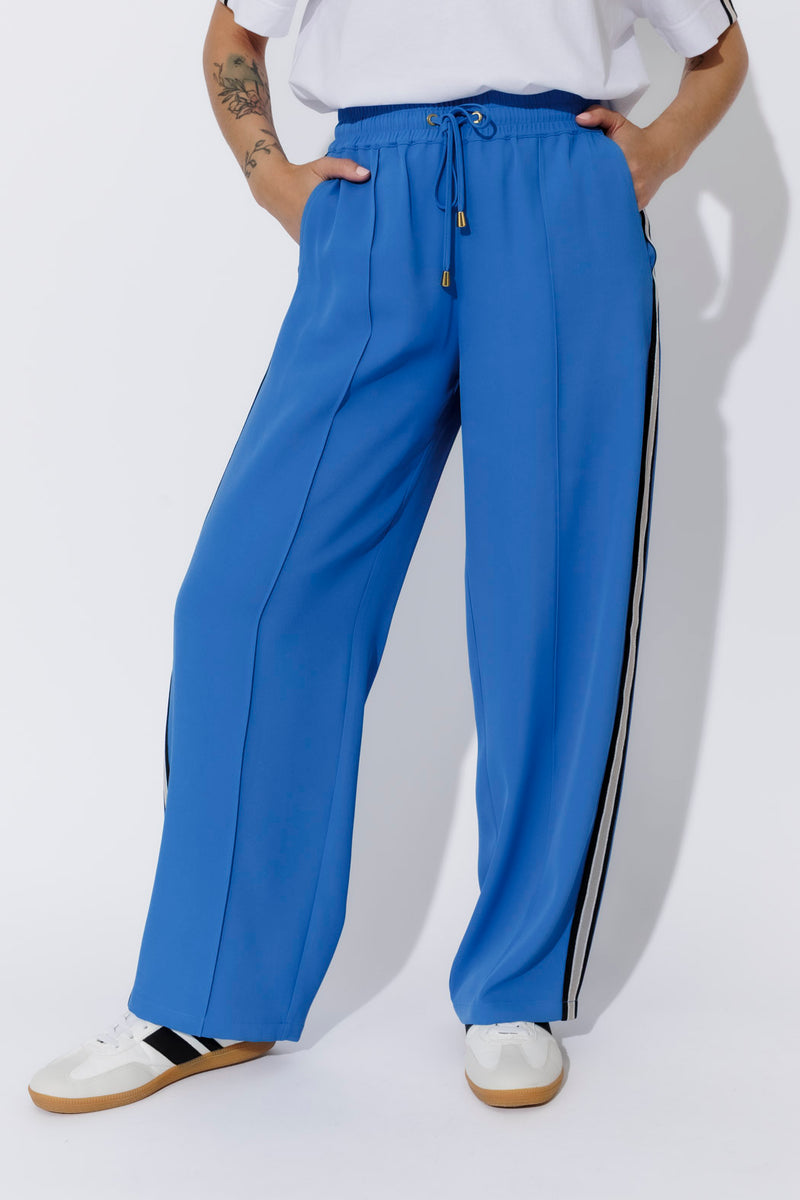 Electric Euro Pintuck Sport Pant