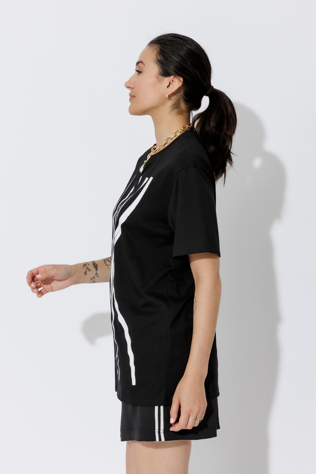 Black Hourglass Lines T-Shirt