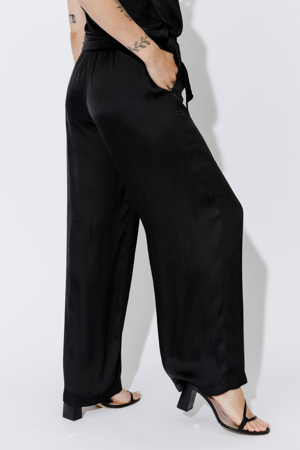 Black Wide Leg Pant