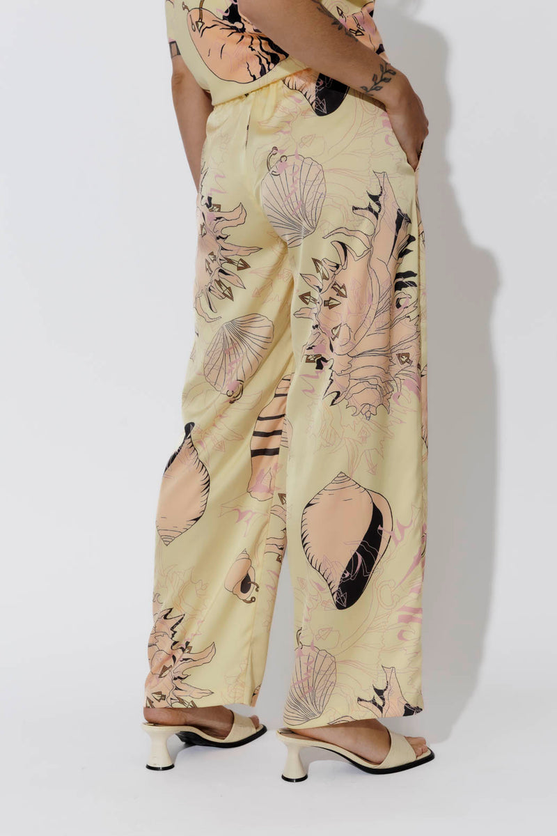 Yellow Shells Drawstring Pant