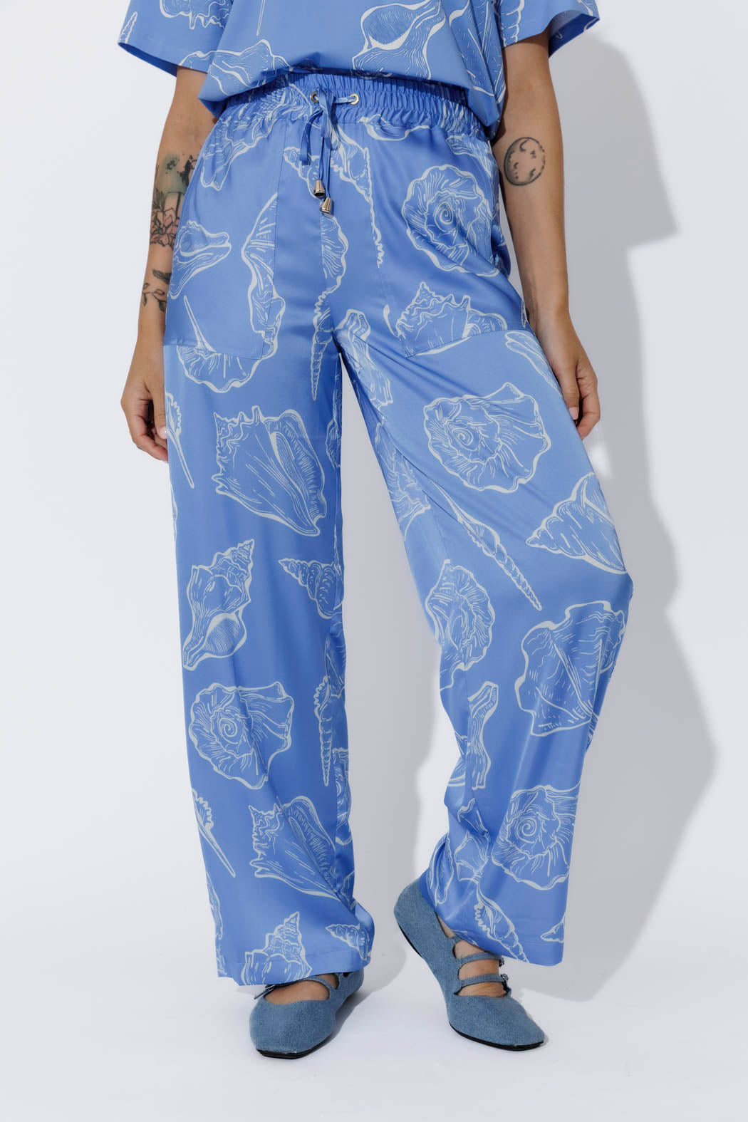 Blue Shells Drawstring Pant