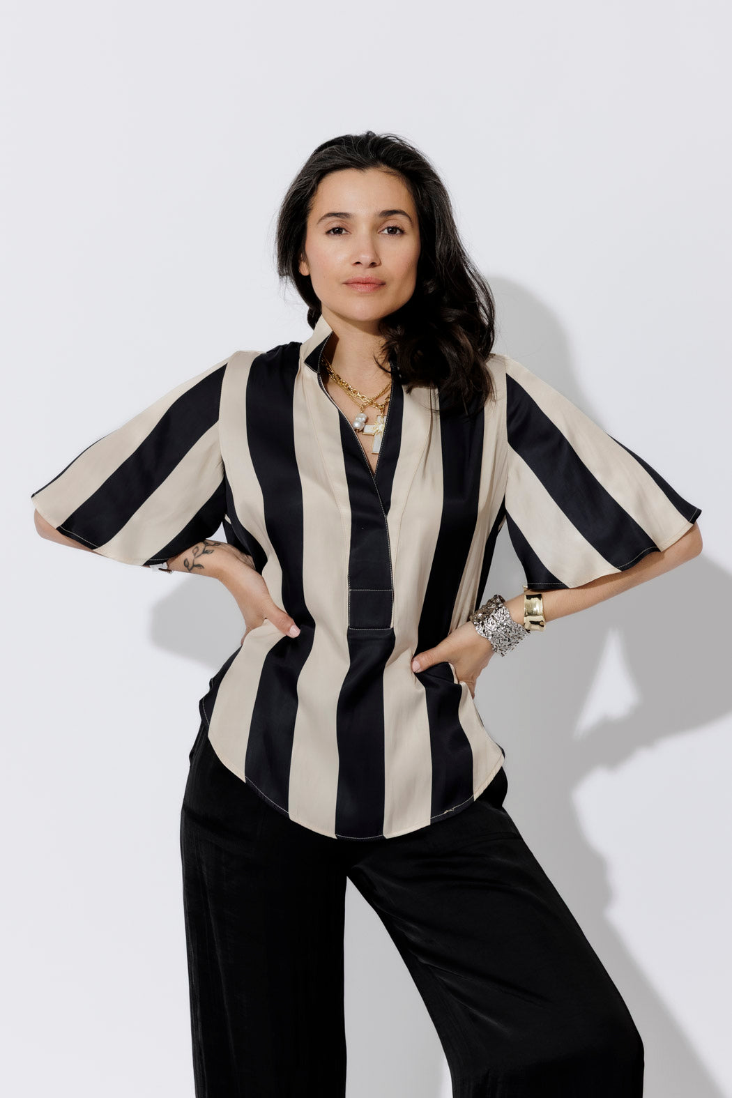Black/Beige Fluted Blogger Shirt
