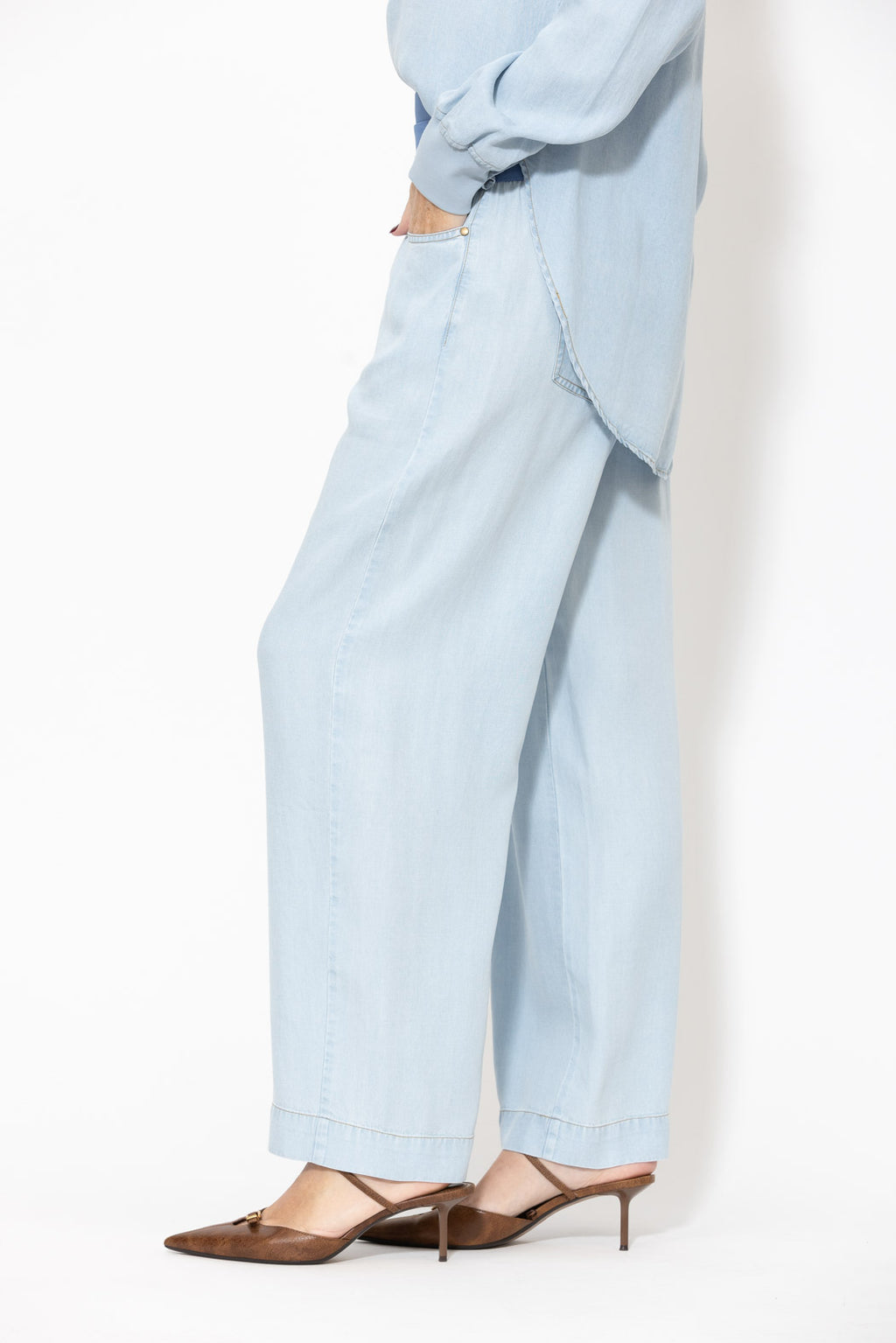 Washed Denim Waist Shaper Wide Pant