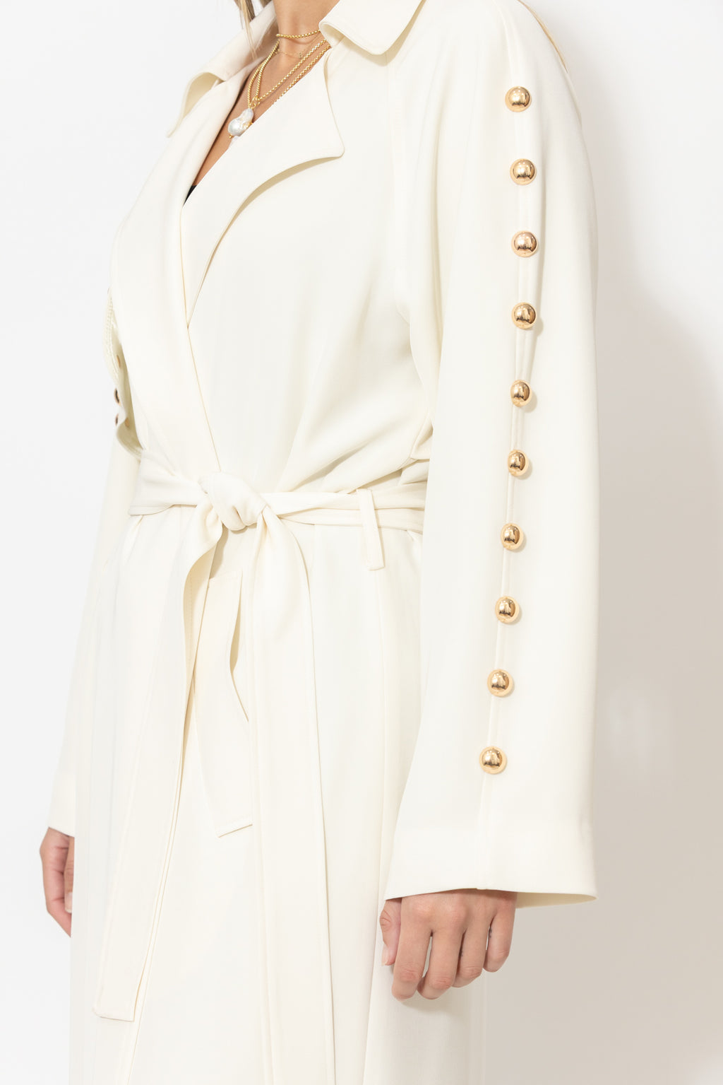 Ivory Lustra Dome Trench