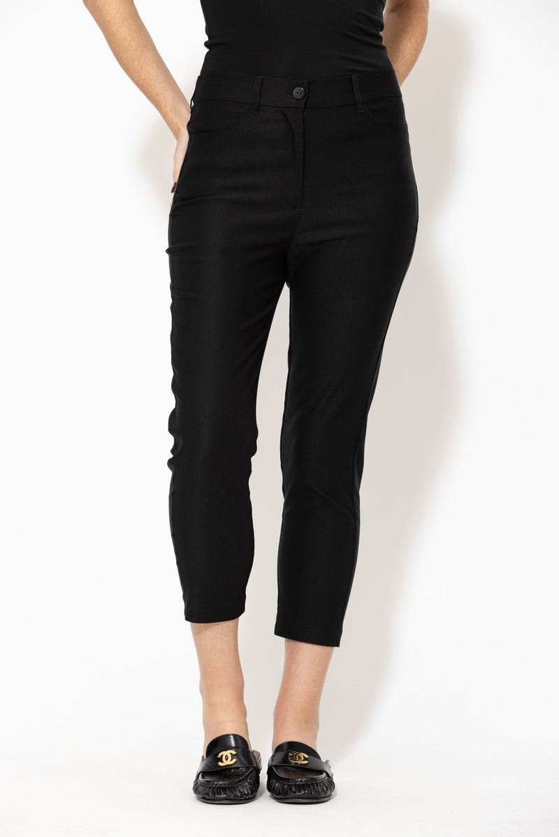 Black Stretch Capri Pant