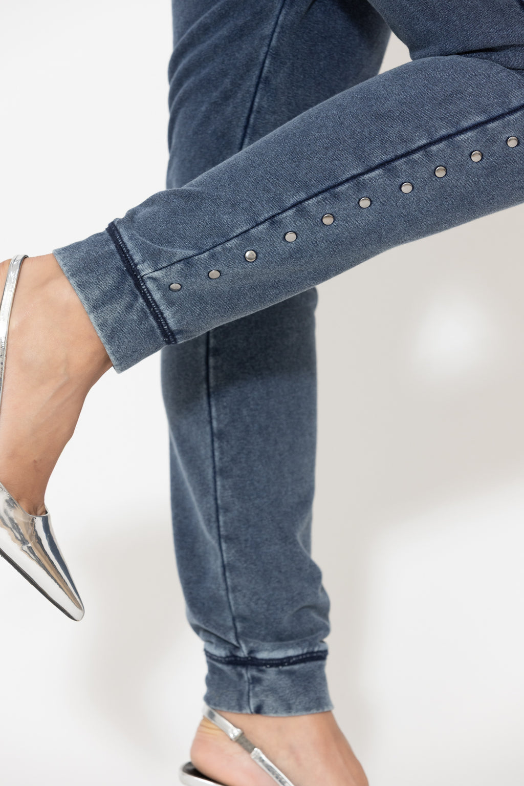 Navy Washed Cotton Stud Pant