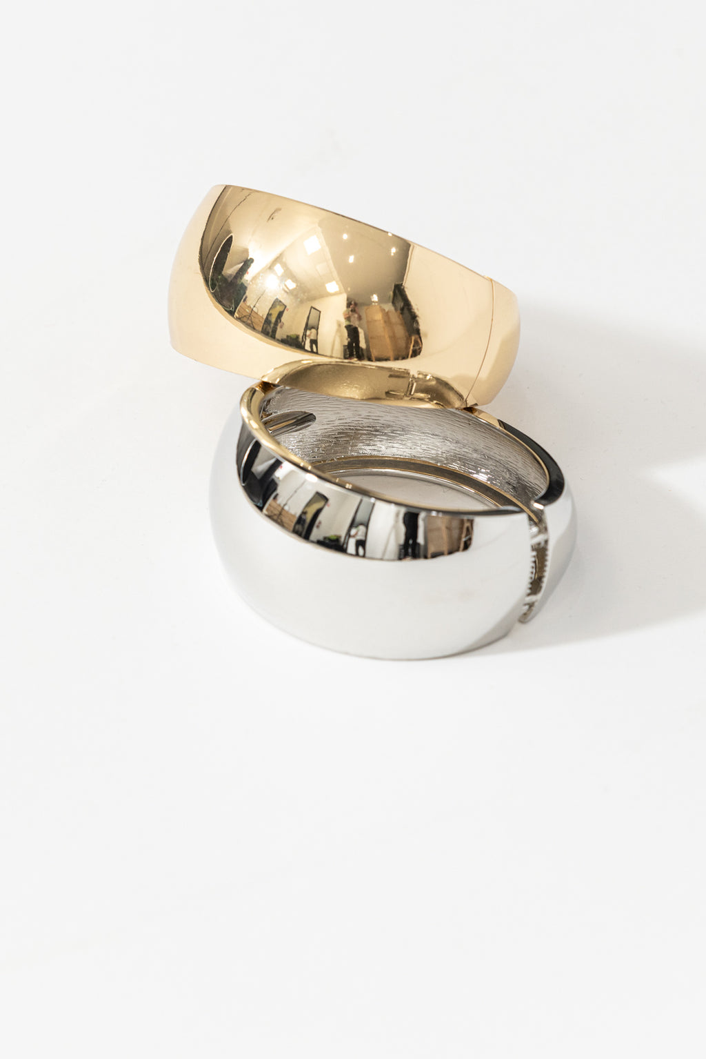 Gold Faye Bangle