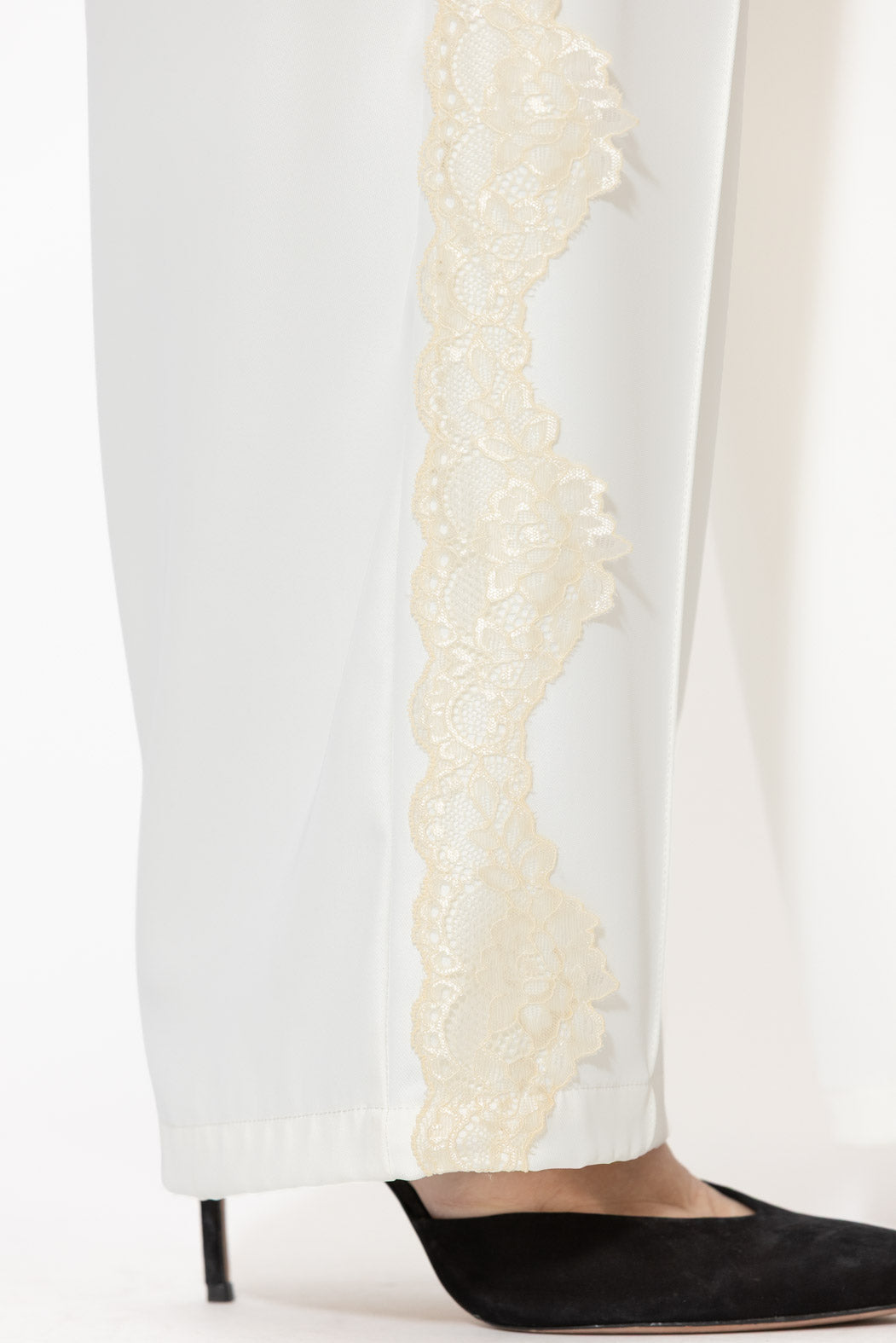Ivory Euro Lace Drawstring Pant