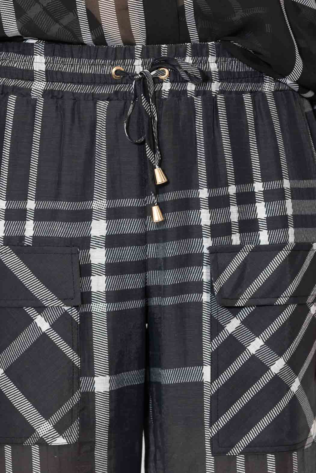 Black/White Tencel Linen Cargo Pant