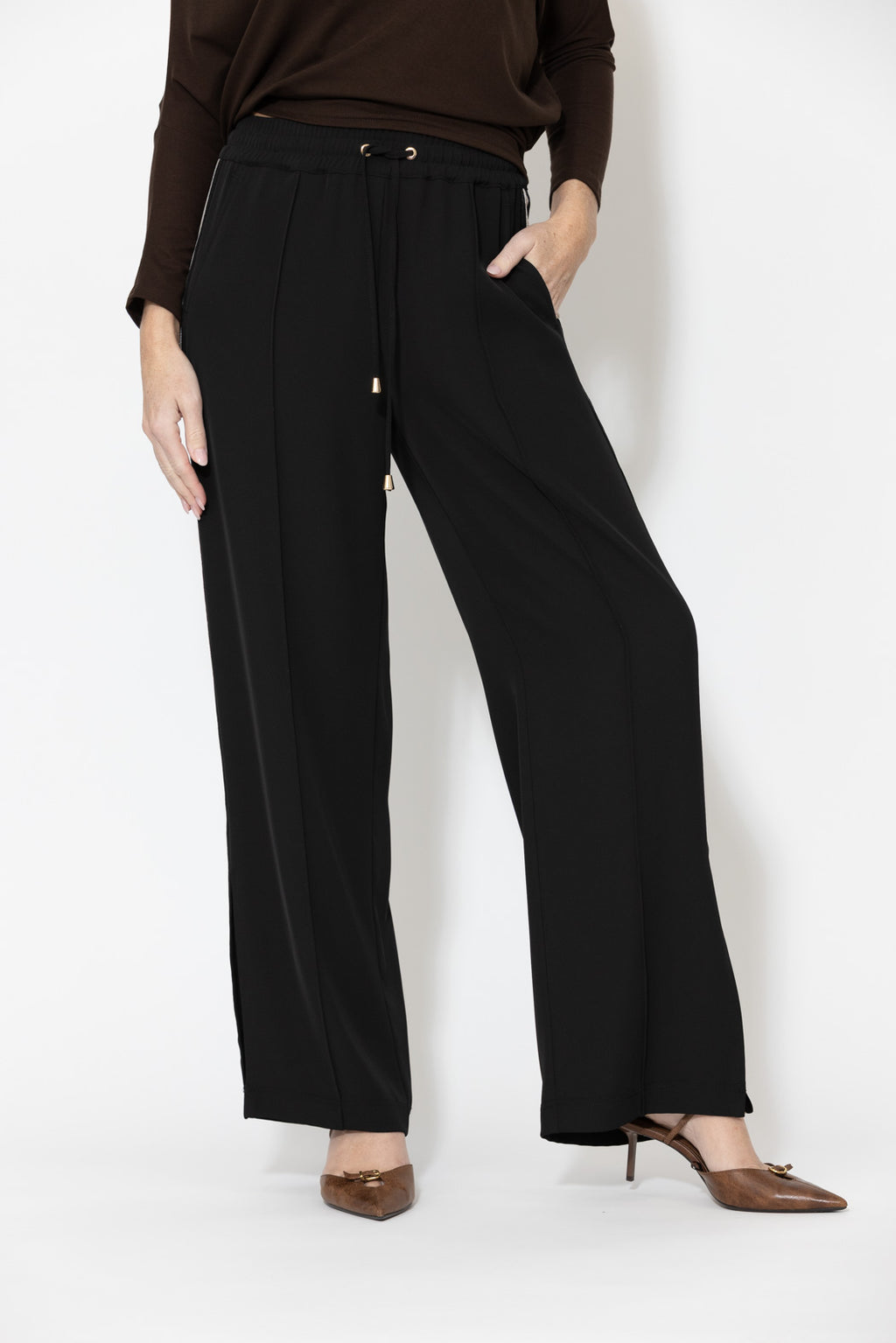 Black Euro Pintuck Sport Pant