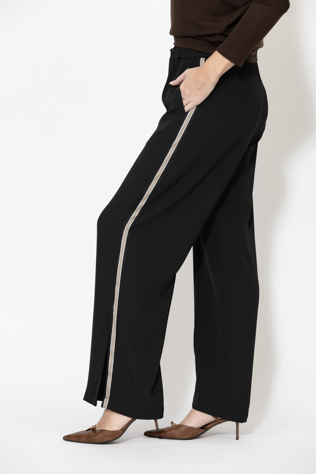 Black Euro Pintuck Sport Pant