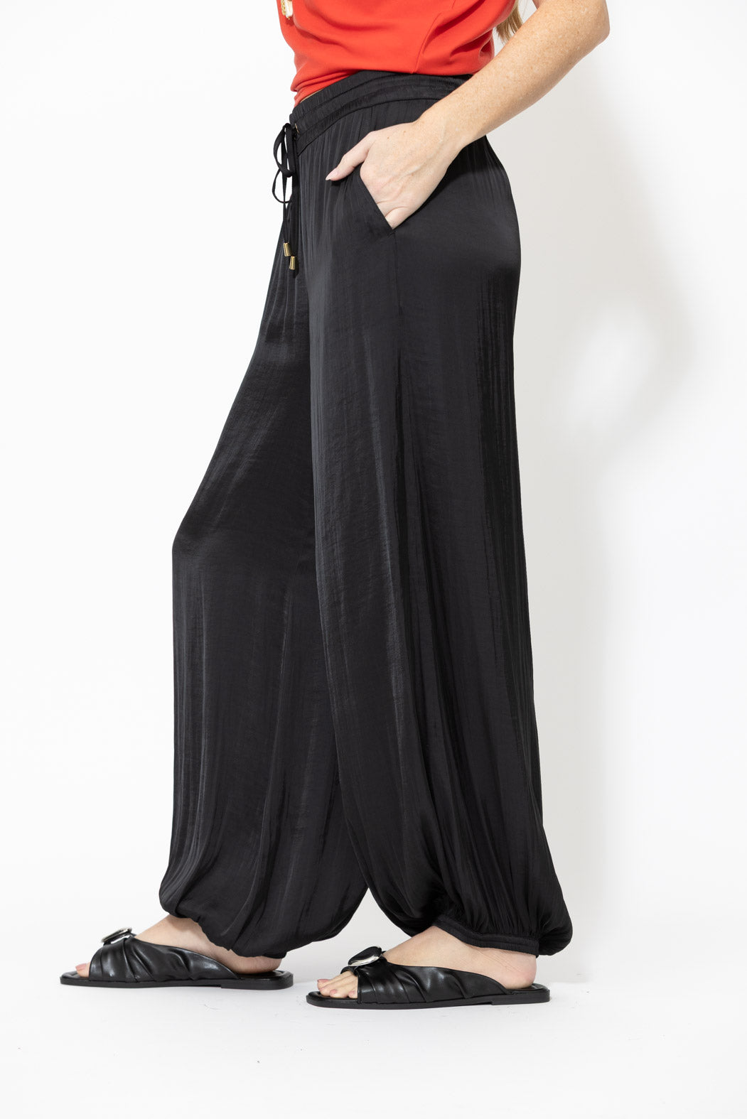 Black Glow Balloon Pant