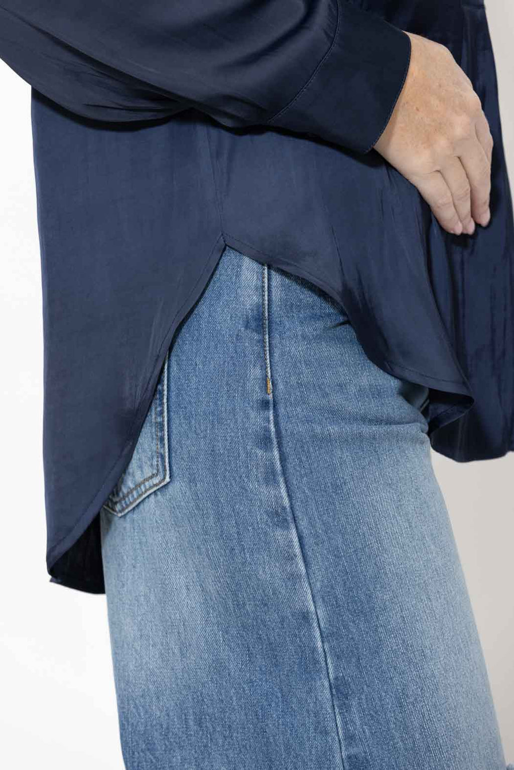 Navy Glow Lace Blogger Shirt