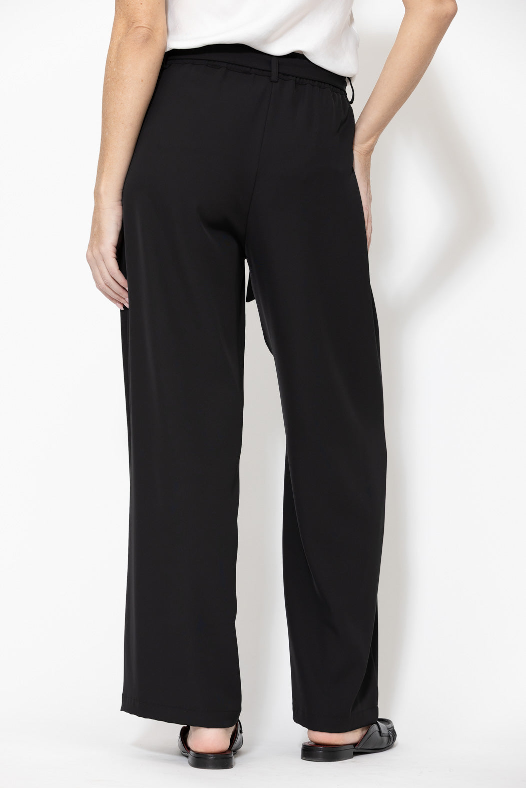 Black Euro Pintuck Pant