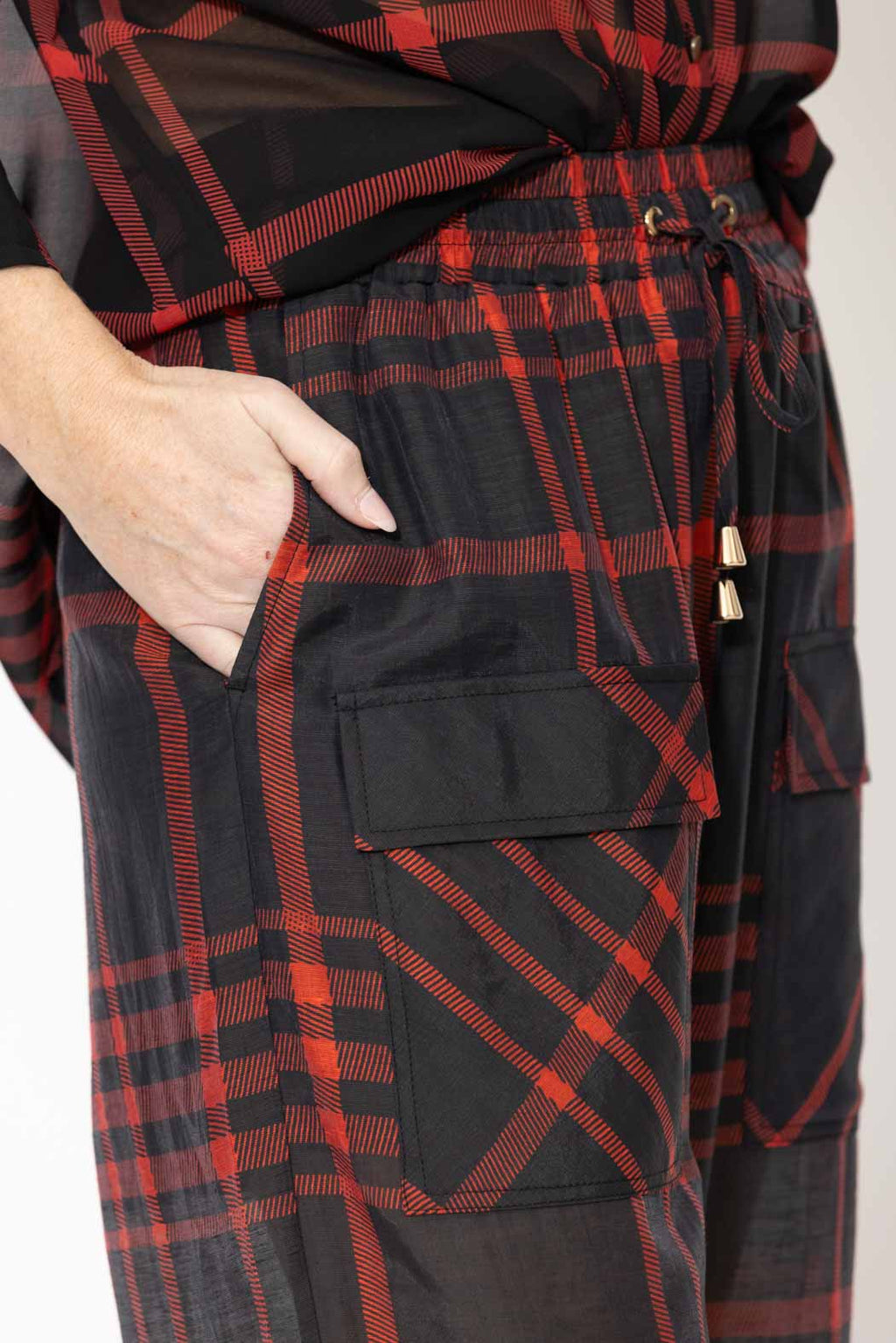 Red/Black Tencel Linen Cargo Pant