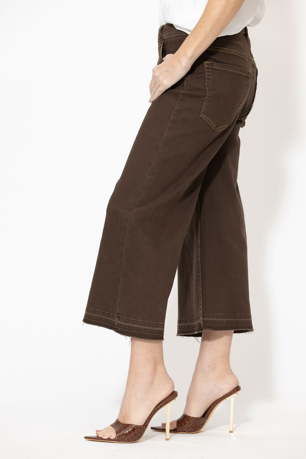 Chocolate Button Front Crop Jean