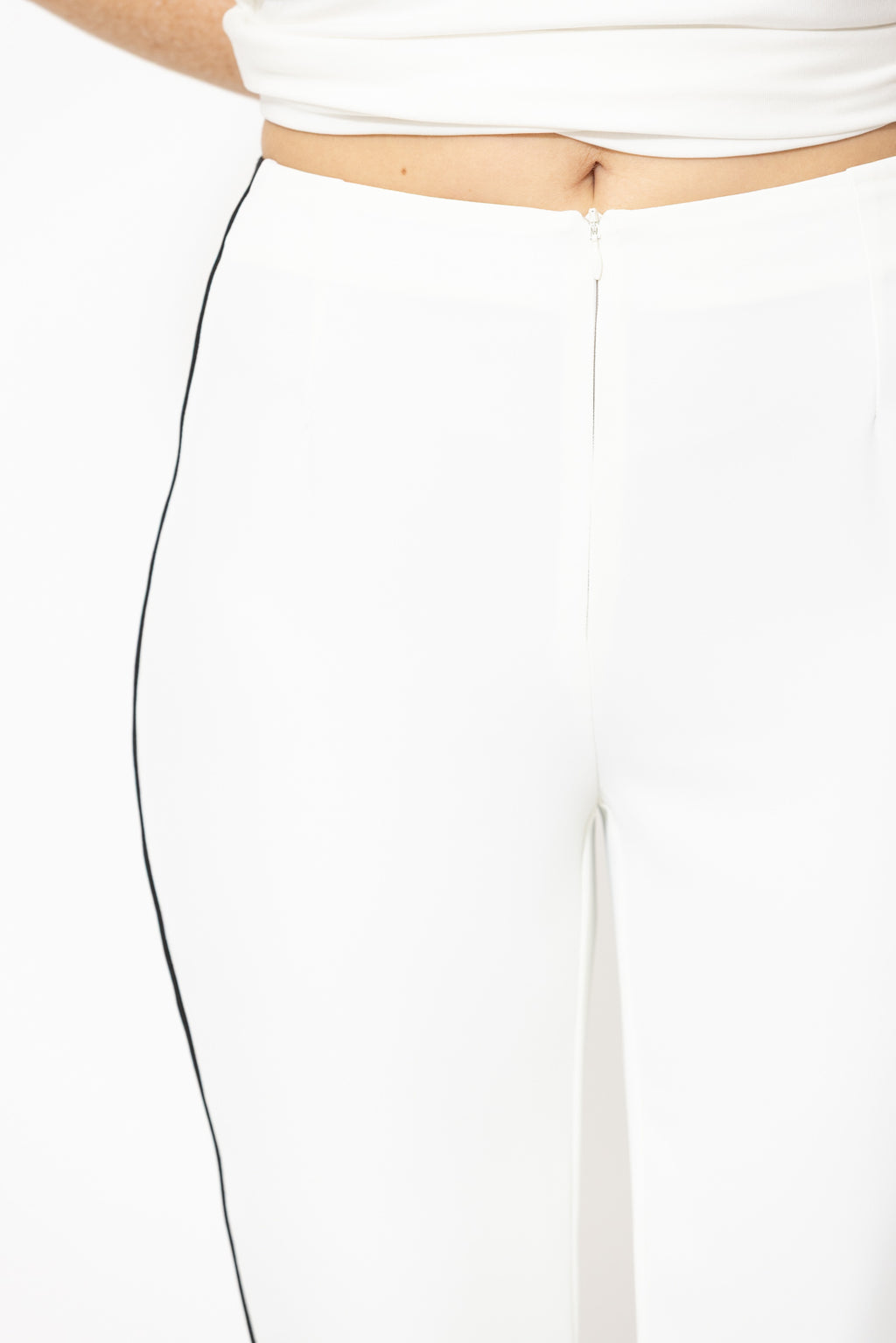 Ivory Euro Capri Pant