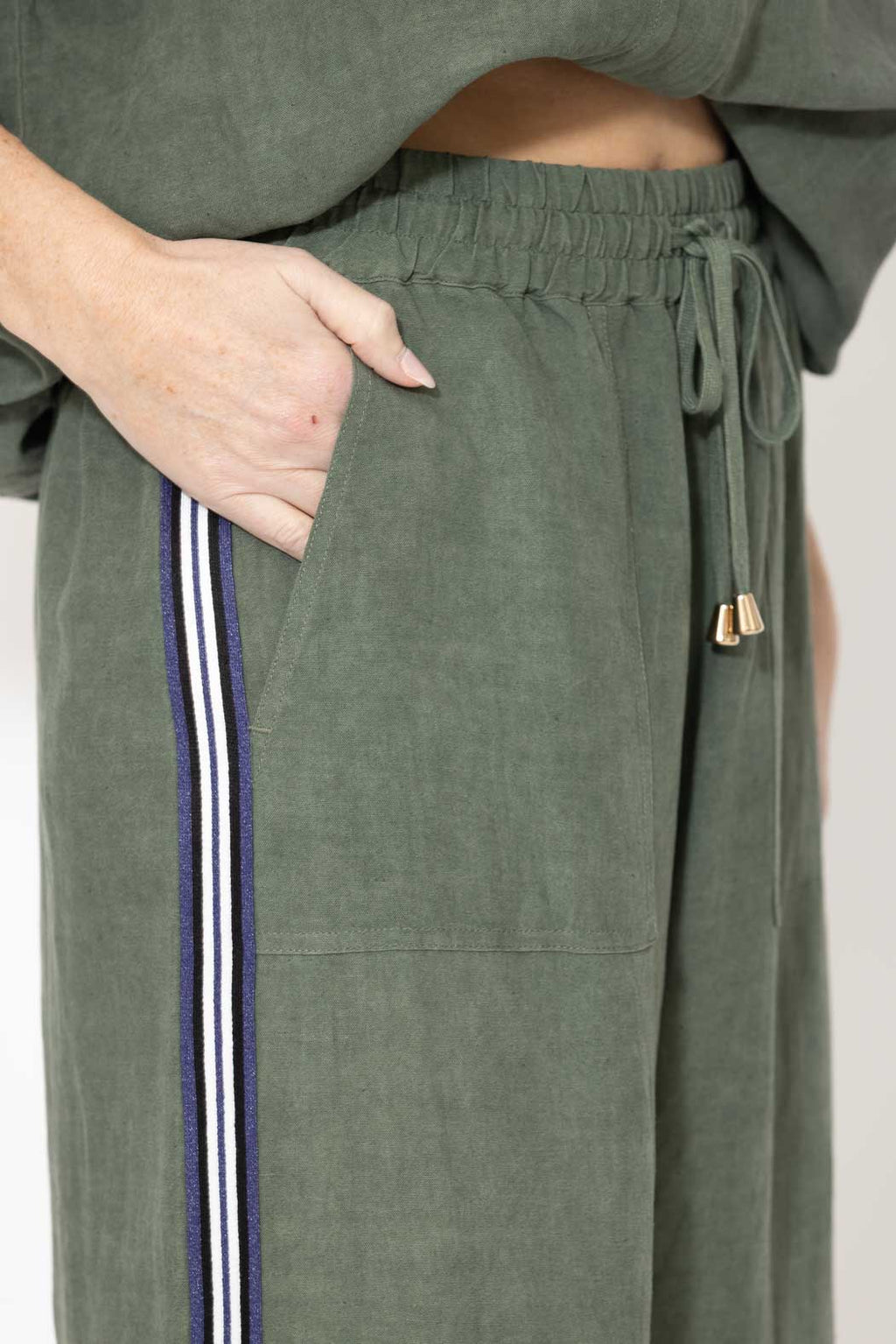 Sage Washed Linen Drawstring Pant