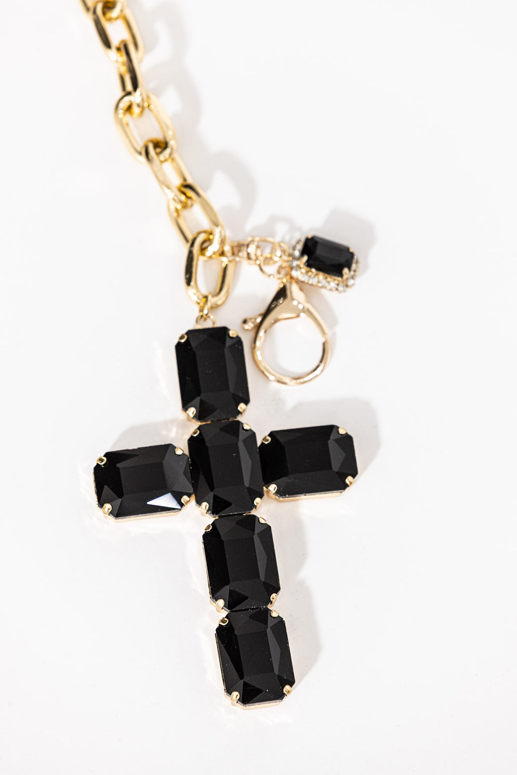 Black Cross Chain Belt